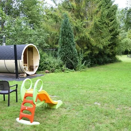 別荘 Large Holiday Home, Summer Pool, Sauna, Whirlpool *