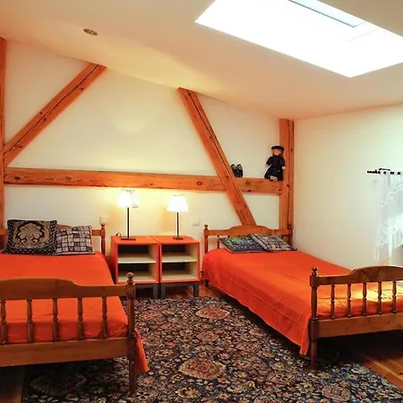 Ferienhaus Large Holiday Home, Summer Pool, Sauna, Whirlpool